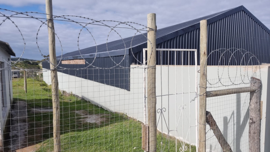 Commercial Property for Sale in Nkwenkwezi Eastern Cape